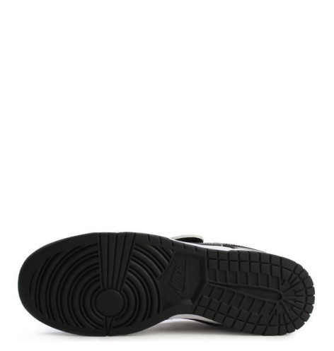 Nike Dunk Low SE Panda