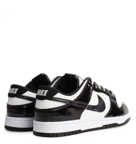 Nike Dunk Low SE Panda