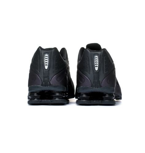 Кросівки Nike Shox R4
