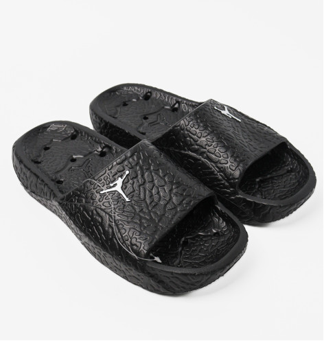Тапочки чоловічі Air Jordan Franchise Shower Slides Black HQ2163-001 40