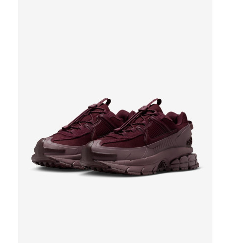 Nike Zoom Vomero Roam Burgundy Crush
