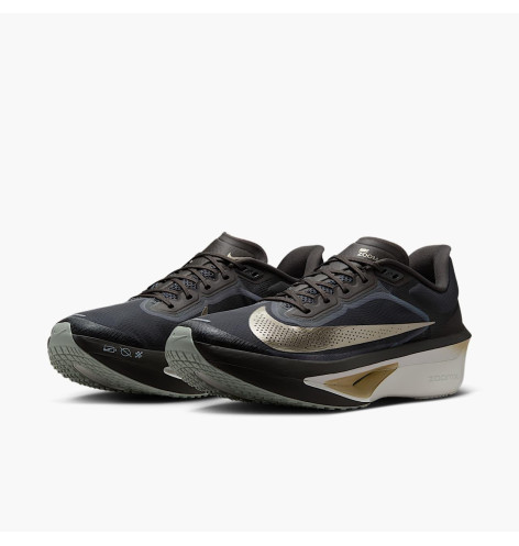 Кросівки Nike Zoom Fly 6