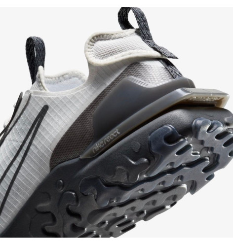 Кросівки Nike React Vision