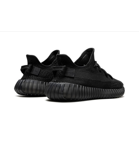 Кросівки чоловічі Adidas Yeezy Boost 350 V2 Black HQ4540 42