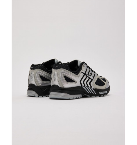 Nike Pegasus 2K5