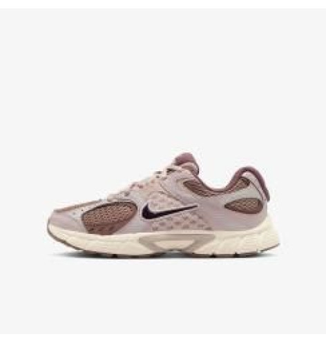 Кросівки Nike V5 RNR