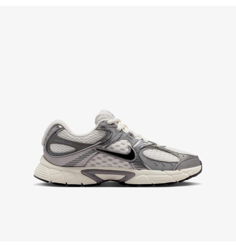 Кросівки Nike V5 RNR