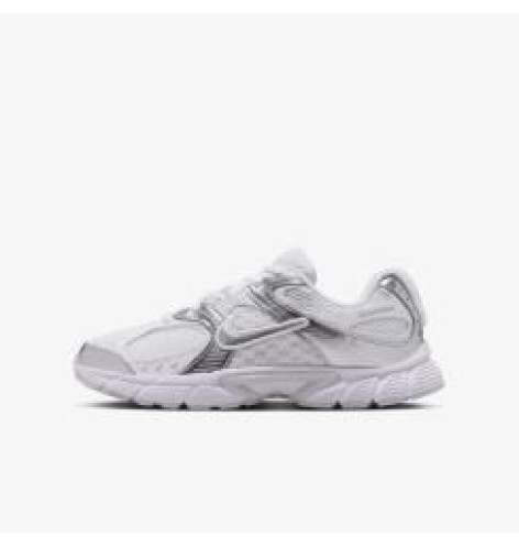 Кросівки Nike V5 RNR