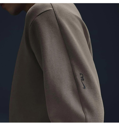 Nike 24.7 Dri-Fit Sweatshirt