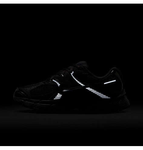Кросівки Nike V5 RNR