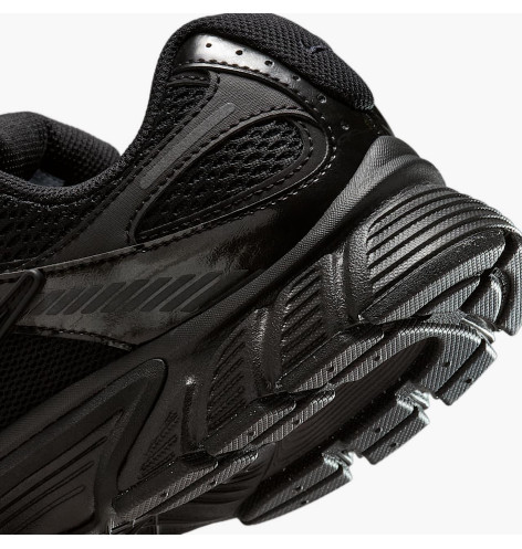 Кросівки Nike V5 RNR