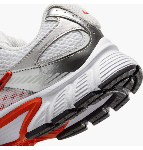Nike V5 RNR White Picante Red Vast Grey Black