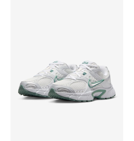 Nike V5 RNR Summit White Cannon