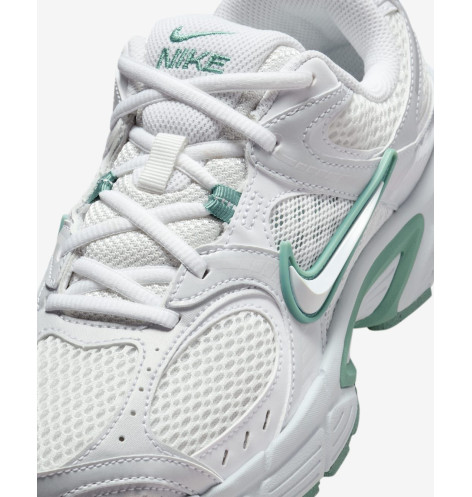 Nike V5 RNR Summit White Cannon