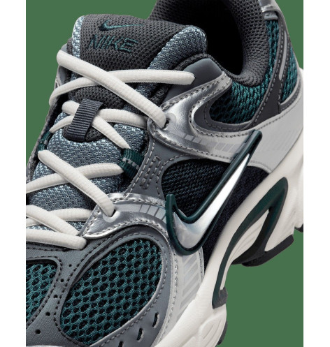 Nike V5 RNR Seaweed Metallic