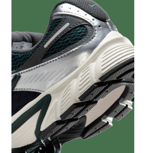 Nike V5 RNR Seaweed Metallic