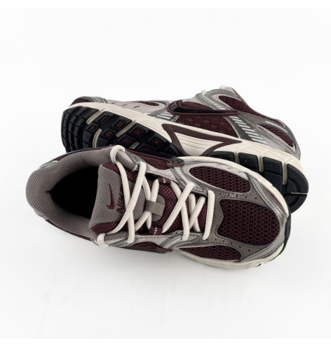 Nike V5 RNR Burgundy Crush College Grey