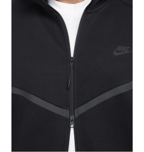 Толстовка чоловіча Nike Sportswear Tech Fleece Windrunner Black HV0949-010 M