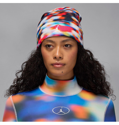 Шапка Nike Air Jordan Peak Essential Mountainside Beanie