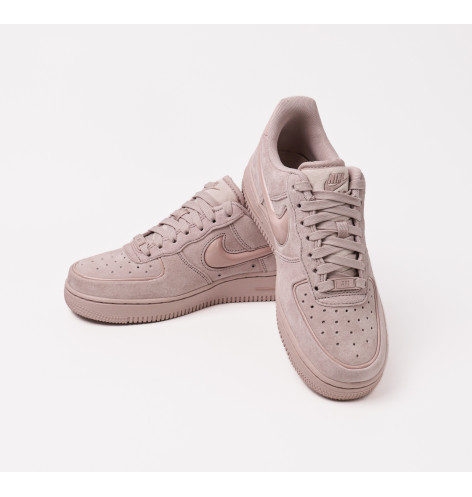 Кросівки жіночі Nike Air Force 1 07 Pink HV4406-601 38