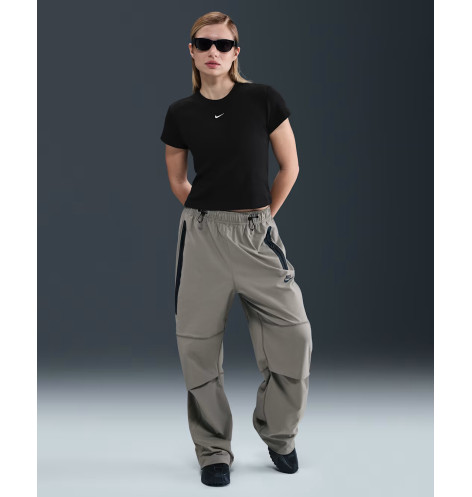 Футболка жіноча Nike Tight Ribbed Black HV4994-010 XS