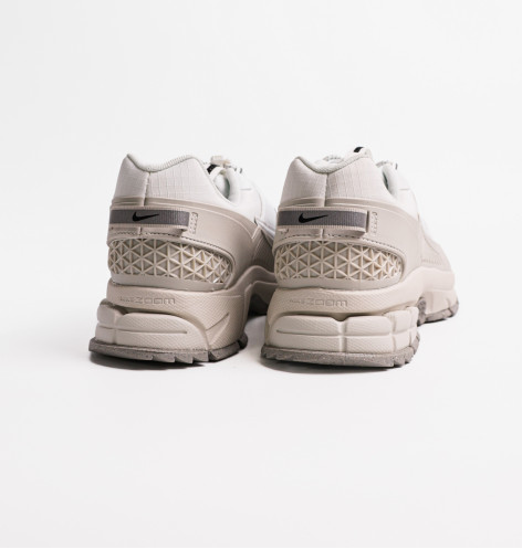 Nike Zoom Vomero Roam