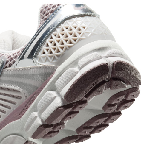 Nike Zoom Vomero 5 Metallic Silver Platinum Violet
