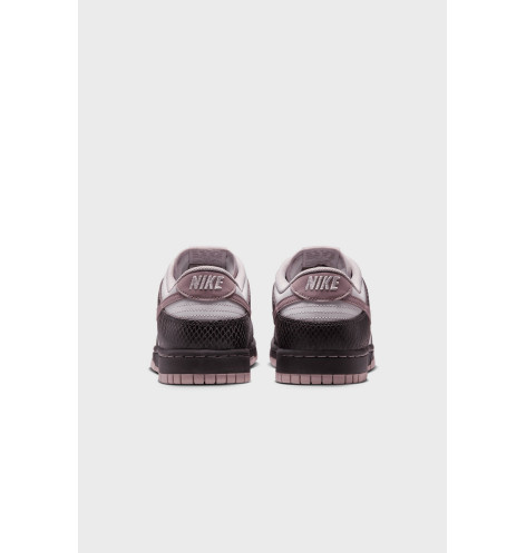 Nike Dunk Low SE