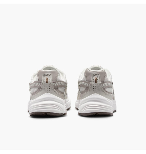 Кросівки Nike Initiator