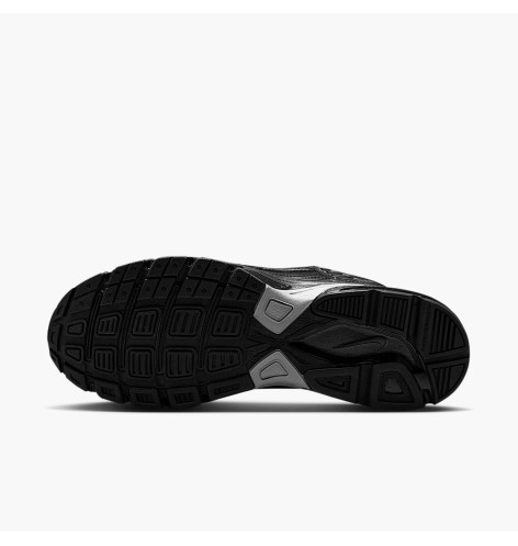 Кросівки чоловічі Nike Initiator Black IB4595-001 46