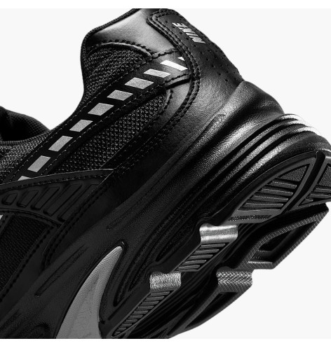 Кросівки чоловічі Nike Initiator Black IB4595-001 46