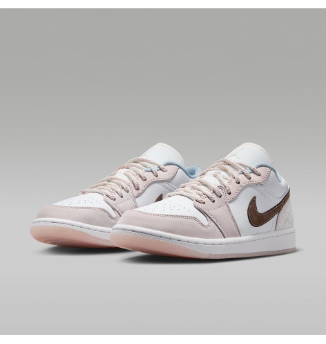 Nike Air Jordan 1 Low Coral Reef