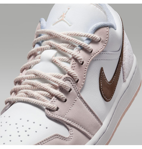 Nike Air Jordan 1 Low Coral Reef