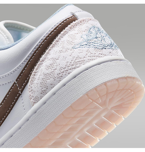 Nike Air Jordan 1 Low Coral Reef