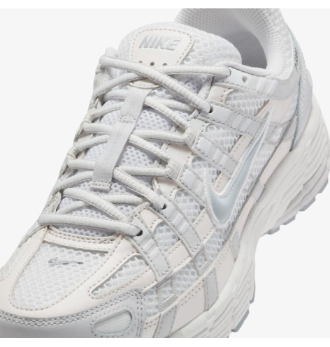 Nike W P-6000