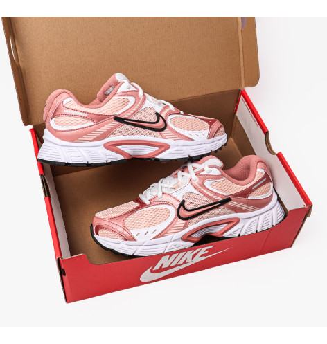 Кросівки жіночі Nike V5 Rnr Peach IF2330-600 37.5