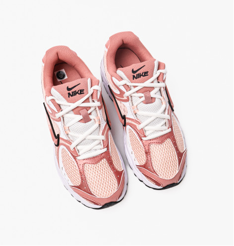 Кросівки жіночі Nike V5 Rnr Peach IF2330-600 37.5