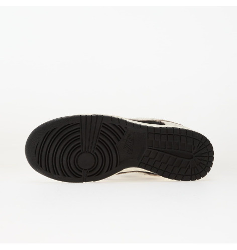 Nike Dunk Low Embossed Baroque Pack