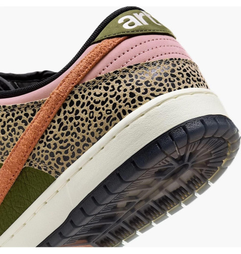 Кросівки Nike SB Dunk Low Pro x Arts-Rec