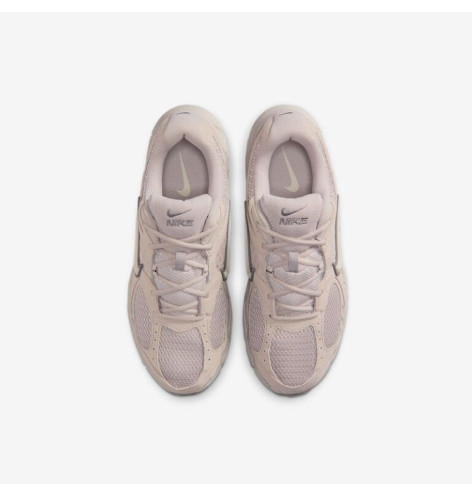 Nike V5 RNR Moon Particle
