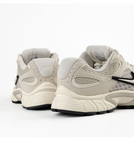 Nike V5 RNR Light Orewood Brown