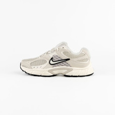 Nike V5 RNR Light Orewood Brown