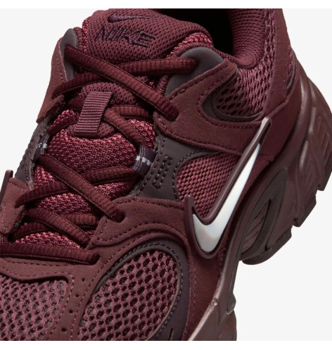 Nike V5 RNR Burgundy Ash