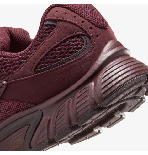 Nike V5 RNR Burgundy Ash