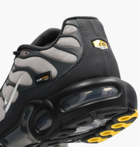 Кросівки Nike Air Max Plus Cordura