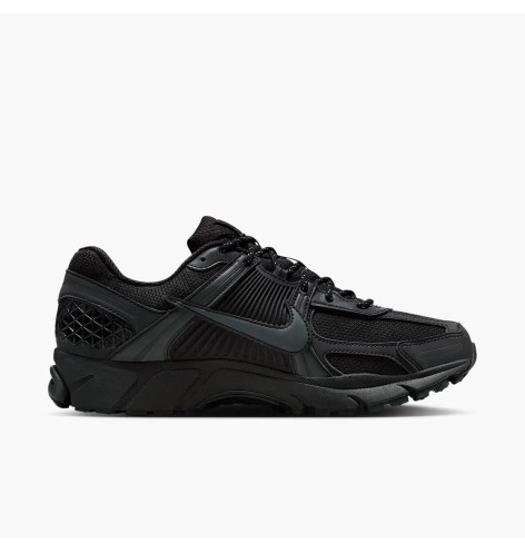 Nike Zoom Vomero 5 Reflective