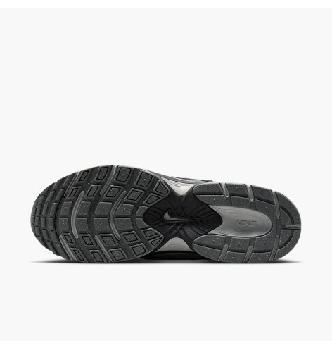 Nike V5 RNR SE
