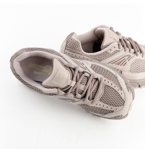 Nike Air Max Moto 2K