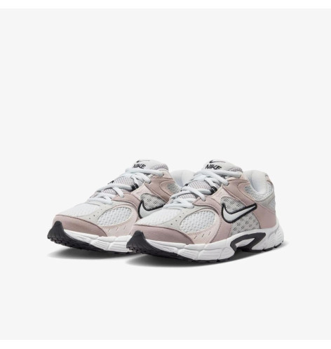 Кросівки Nike V5 RNR Suede