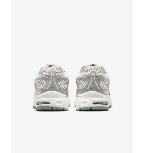 Nike Air Max Moto 2K Wolf Grey Vast Grey
